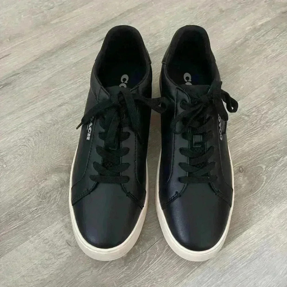 COACH - Coach Outlet Clip Low Top Sneaker - Picture 2 of 7